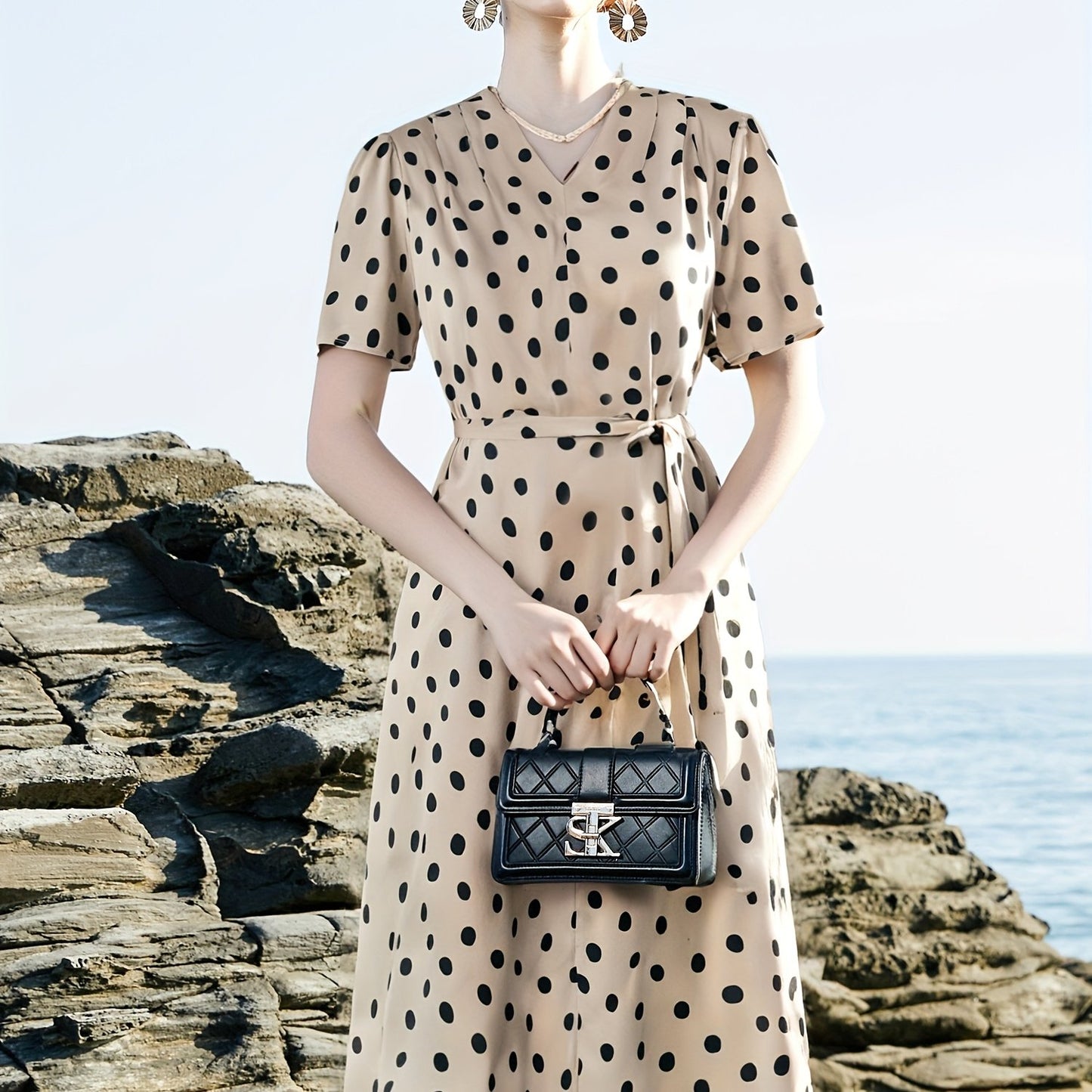 Women'S Elegant Beige & Black Polka Dot Maxi Dress - Formal & Casual Chic Outfits